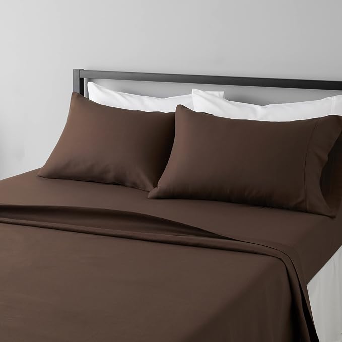 Amazon Basics Breathable Soft Microfiber 4 Piece Bed Sheet Set with 14-Inch Deep Pockets, Wrinkle Resistant, Full, Chocolate, Solid