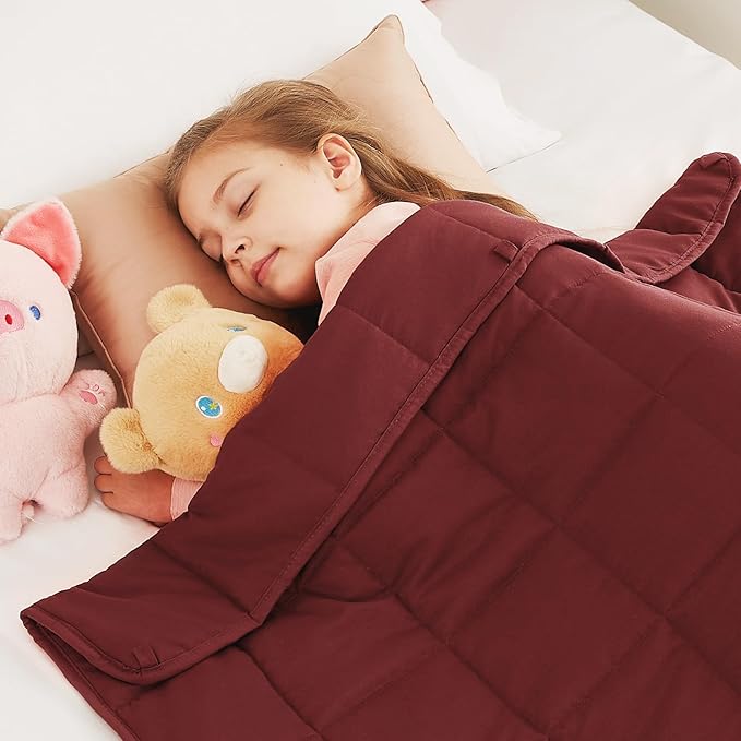 CuteKing Weighted Blanket - Weighted Blanket with Premium Glass Beads - Breathable Heavy Blanket for Comfortable Rest - Thick Blanket All Season (7lbs, 40"x60", Claret Red)