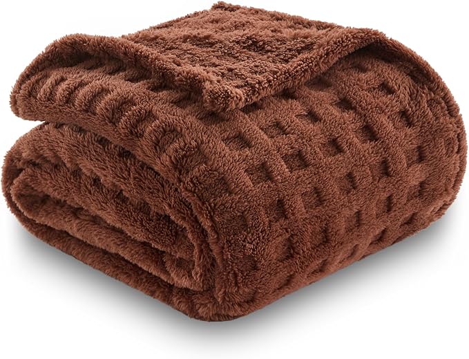NEWCOSPLAY 3D Waffle Checkered Flannel Throw Blanket, Coffee, 50"x70" | Super Soft Cute Lightweight Decorative Premium Silky Fleece Blanket for Couch Sofa Bed, Gift for Women Men, All Season Use