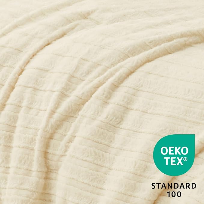 BEDELITE Faux Fur King Size Comforter Set, Fluffy Bed Set, Cream White | Super Soft & Warm, Luxury Fuzzy Cozy Comforter for Winter, Heavy Plush Bed set, with 2 Pillowcases