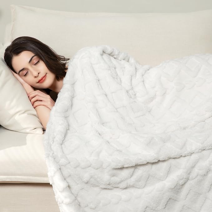 Aganear Fleece Throw Blanket for Bed Couch 90"x108" White | Lightweight Fuzzy Throw,Warm Gift for Women,Christmas,Housewarming,Soft,Boho Design for Room Home Decor,All-Season Use