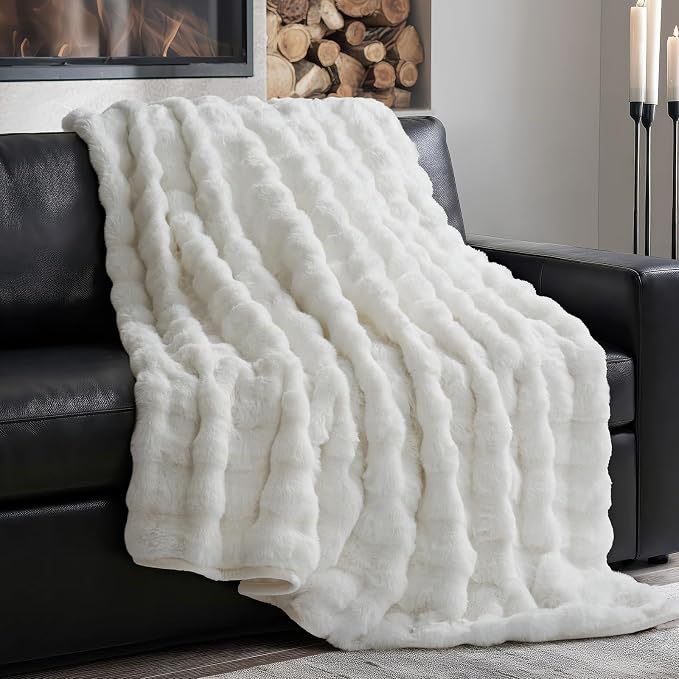 EverGrace Faux Rabbit Fur Bubble Throw Blanket, 50"x60", Bright White | Ultra Soft, Luxury Faux Rabbit Fur Throw, Thick Warm Bubble Blanket, Cozy Fluffy Reversible, for Bed, Couch, Chair, Sofa