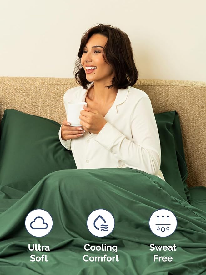 Extra Deep Split King Sheet Set - 7 Piece Cooling Sheets - Emerald Green | Hotel Luxury Bed Sheets Set, Easy & Secure Fit, Ultra-Soft, Wrinkle & Fade Free, Comfy Sheets Set with Extra Deep Pockets