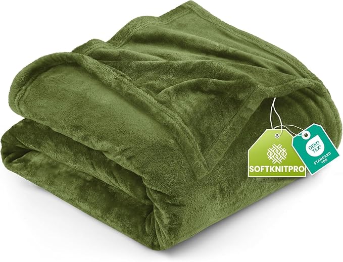 Utopia Bedding Fleece Blanket King Size Olive 300GSM Luxury Fuzzy Soft Anti-Static Microfiber Bed Blanket (90x102 Inch)