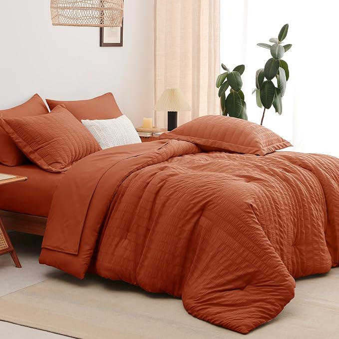 Full Comforter Sets, 7 Pieces Burnt Orange Seersucker Bed in a Bag | OEKO-TEX Certified, All Season Bedding Set with 240 GSM Down Alternative Comforter, Flat & Fitted Sheets, Pillowcases & Shams