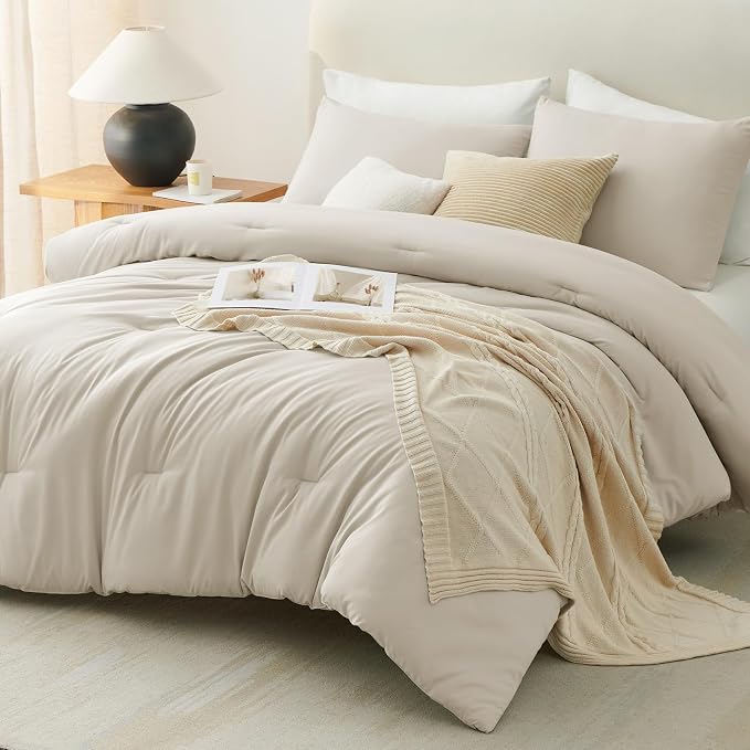 Full Comforter Set, 3 Pieces Down Alternative Bedding, Oatmeal | 270 GSM All Season Comforter with 4 Corner Ties for Use as a Duvet Insert, OEKO-TEX Certified, 2 Pillowcases, 82 x 86 in
