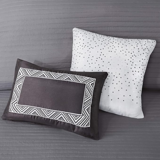 Madison Park Lustrous Jacquard Grey/Taupe King Quilt Set, 6pc | All Season Bedding Set, Glitter Accent Coverlet Set, Machine Washable, Cozy, Breathable, Soft, Modern, Casual