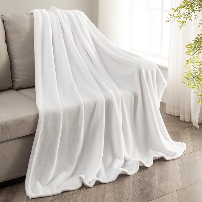 BEDELITE Fleece Blanket Soft Plush Throw for Couch White 50"x70" | Ultra Soft Fleece, Plush Microfiber, Lightweight Warmth, All Season Comfort, Fade Resistant, Machine Washable, Couch Sofa Bed