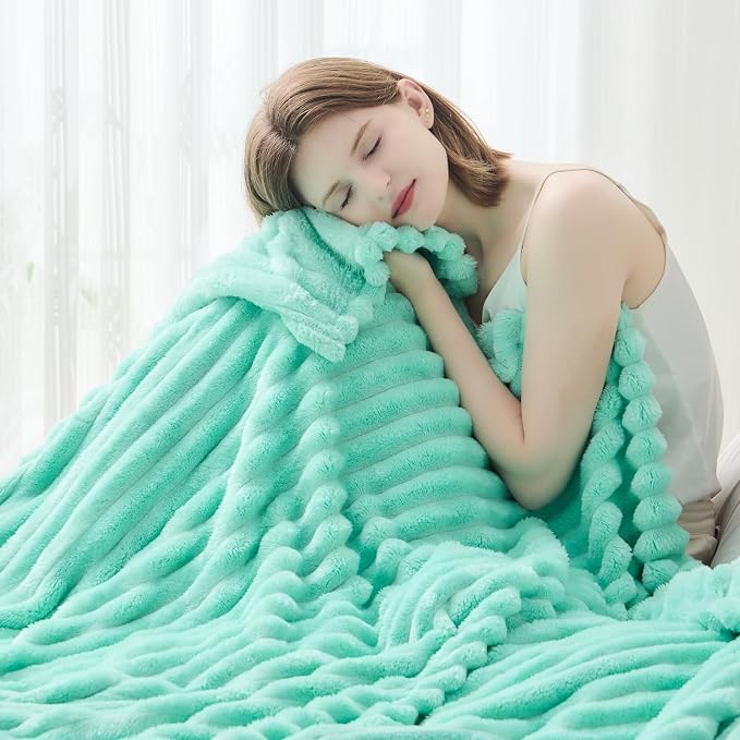NEWCOSPLAY Fleece Ribbed Cozy Twin Blanket for Couch, Aqua, 60"x80" | Premium Silky Flannel Blanket, Soft Lightweight Fluffy Throw Blanket for Bed Sofa Decor, Gift for All Season Use