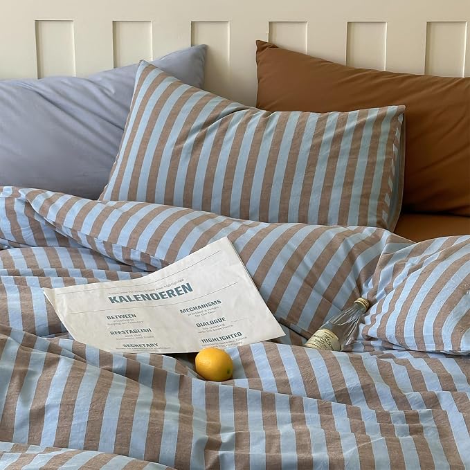 LifeTB Queen Comforter Set Vintage Striped Comforter Set, 3 Pieces Blue Brown Stripes Pattern Printed Comforter with 2 Pillowcases, Fluffy Soft Lightweight Retro Striped Bedding Set for All Seasons