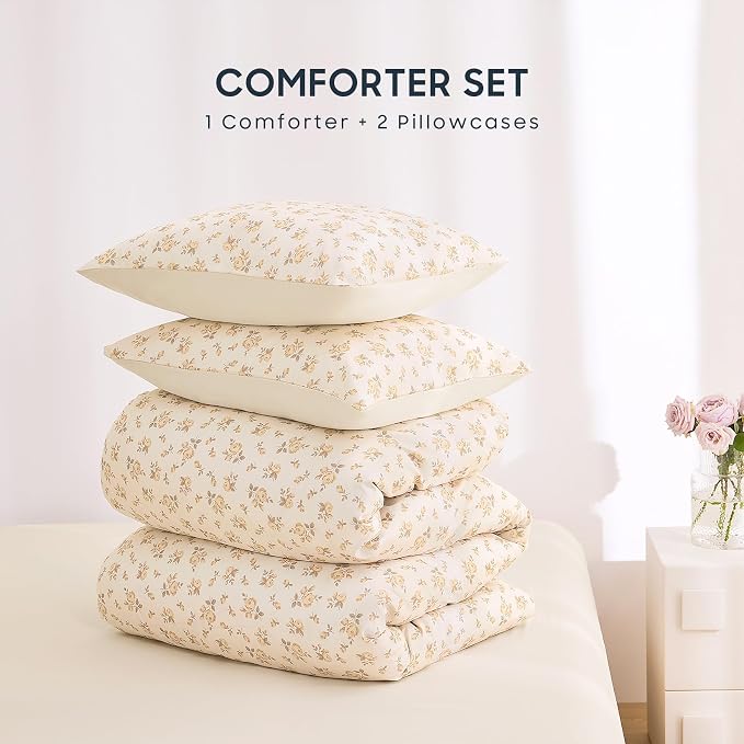 Wake In Cloud - Floral Comforter Set, Coquette Cottagecore Aesthetic Flower Shabby Chic Pattern for Women Teen Girls, Soft Lightweight Bedding, 3 Pieces, Apricot Beige, Queen Size