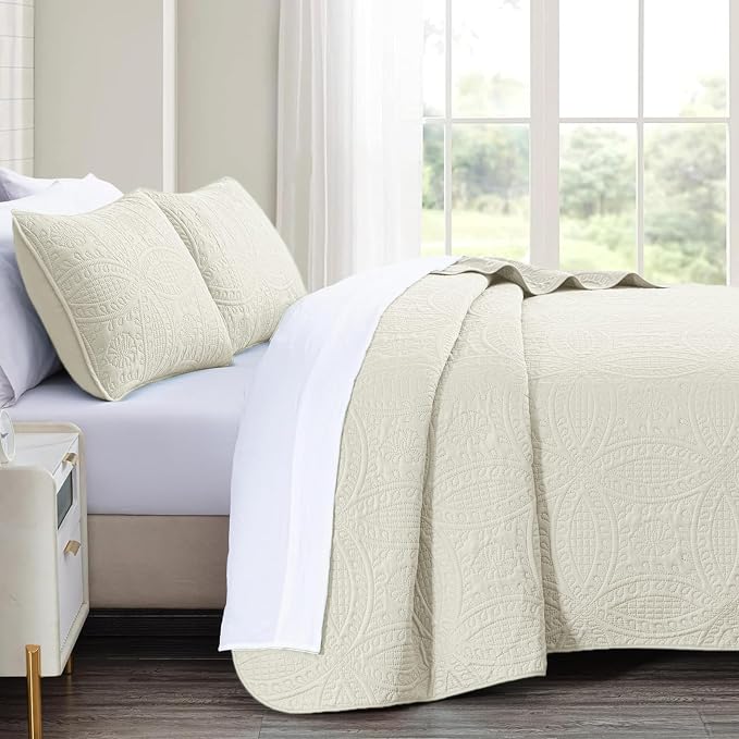 akkialla Twin Quilt Set,Cream Lightweight Bedspread with Coin Pattern, Soft Microfiber Coverlet for All Seasons, Elegant Modern Home Style (1 Quilt, 1 Pillow Sham)