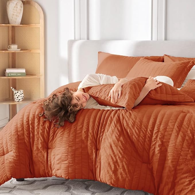 5 Pieces Twin XL Comforter Set, Seersucker Bed in a Bag Twin XL Size, All Season Luxury Bedding Set with Comforter, Flat Sheet, Fitted Sheet, Pillowcase & Sham, Burnt Orange
