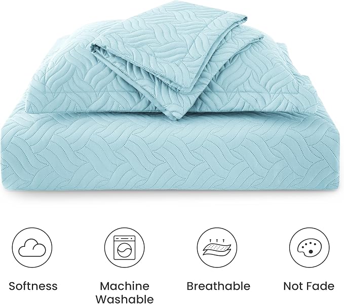 Love's cabin Quilts for Full Bed Light Blue Bedspreads Bedding Set - Lightweight Bedspread Comforter - Wave Pattern Bedding Coverlet for All Season - 3 Pieces (1 Quilt, 2 Pillow Shams)