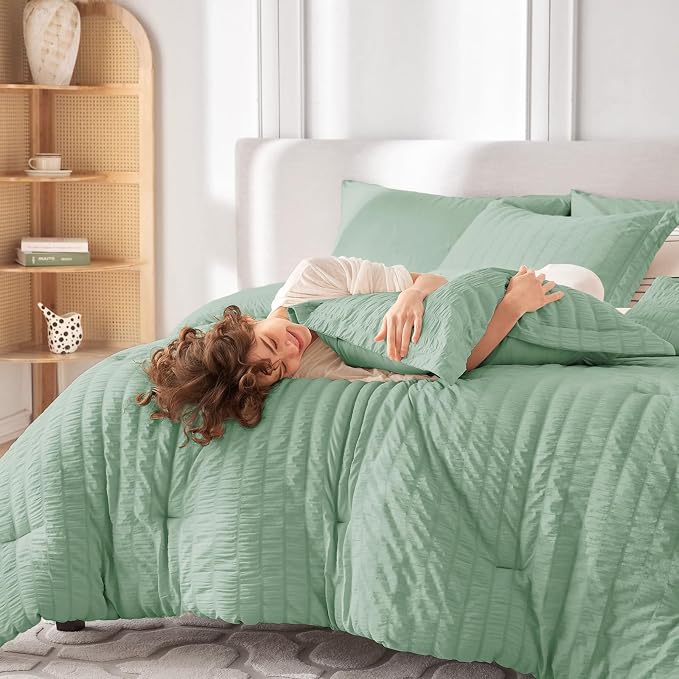 7 Pieces Full Comforter Set, Seersucker Bed in a Bag Full Size, All Season Luxury Bedding Set with Comforter, Flat Sheet, Fitted Sheet, Pillowcases & Shams, Sage Green