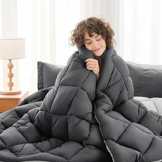 7 Pieces Oversized Queen Comforter Set, Reversible Bed in a Bag Oversized Queen Size, All Season Bedding Set, Flat Sheet, Fitted Sheet, Pillowcases & Shams, Dark Grey & Light Grey