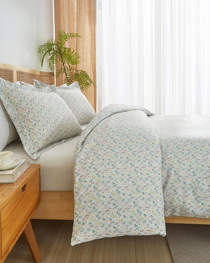 Duvet Cover Cal King - Floral Duvet Cover - 3 Piece - Sage Cottage Floral | Soft Floral Duvet Cover 104 x 98 with 2 Pillow Shams, Zipper Closures & Ties, Floral Bedding for Women, Men, Kids & Teens