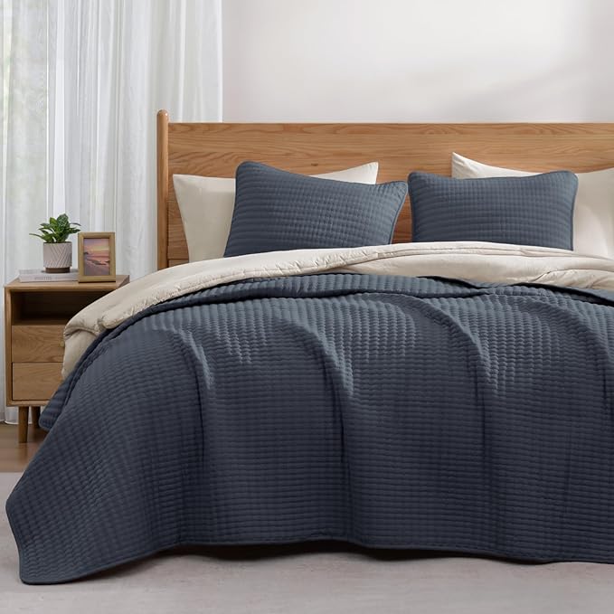 Blue Grey California/Oversized King Size Quilt Bedding Set | Lightweight Soft Bedspreads Coverlet with 2 Pillow Shams for All Season, 120" x 110"