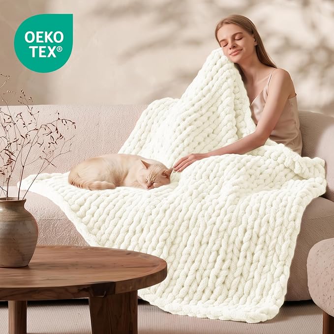 L'AGRATY Chunky Knit Throw Blanket for Couch, 50 x 70 Inches, Cream White | Handmade Chenille Crochet Blanket for Sofa Bed, Thick Cable Knitted Blankets for Room Home Decor, Birthday Gift for Women Mom