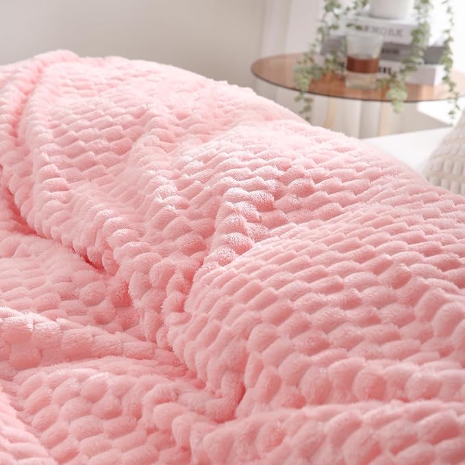 Puncuntex Light Pink Throw Blanket 108"×90" Fuzzy 3D Jacquard Decorative | Flannel Fleece Super Soft Plush Cozy Blanket for Couch Sofa Chair Lightweight