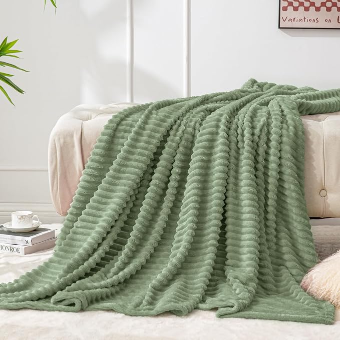 BEDELITE Ribbed Sage Grey Green Fleece Twin Blanket for Couch, 60x80 Inch | Soft Warm Fluffy Blanket for Bed Sofa College Dorm Room Decor, Luxury Cozy Plush Birthday Gifts for Women Girls, Lightweight