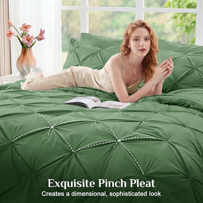 JOLLYVOGUE Full Size Comforter Sets 7 Pieces - Bed in a Bag Full for All Season, Pintuck Bedding Comforter Sets with Comforter, Flat Sheet, Fitted Sheet and Pillowcases & Shams, Green