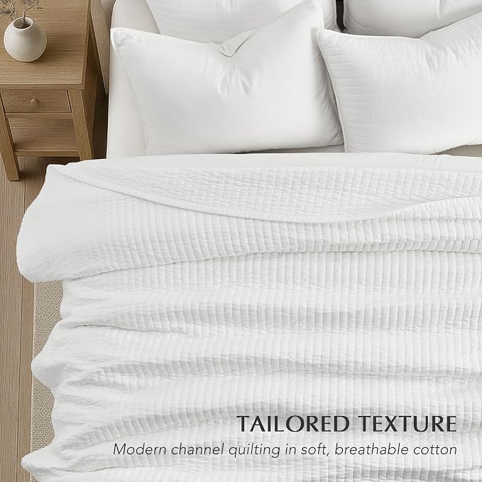 EVERGRACEHOME Cotton Sateen Quilt Set, King Size, Bright White | 100% Cotton, Channel Stitch Coverlet Bedspread, Pre-Washed Lightweight Soft Bedding Set for All Season, 3 Piece, with 2 Shams