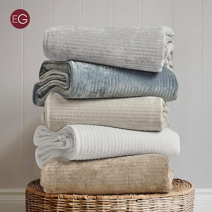EverGrace Striped Channel Velvet Quilt Set, Queen Size, Blue Linen | Luxurious Soft Lightweight Velvet Comforter, Oversized Bedspread Coverlet, Quilted Bedding Set for All Season, with 2 Shams