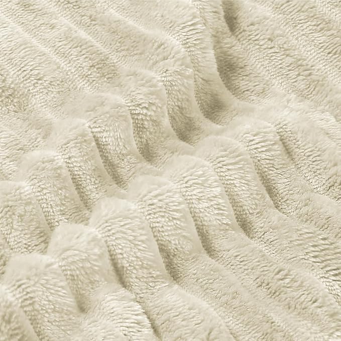 BEDELITE Ribbed Jacquard Beige Fleece Throw Blanket for Couch, 50x60 Inch | Soft Warm Decorative Fluffy Blanket, Cozy Plush Lightweight Fuzzy Throw Blanket for Bed Sofa Home Room Decor, Gift for Women