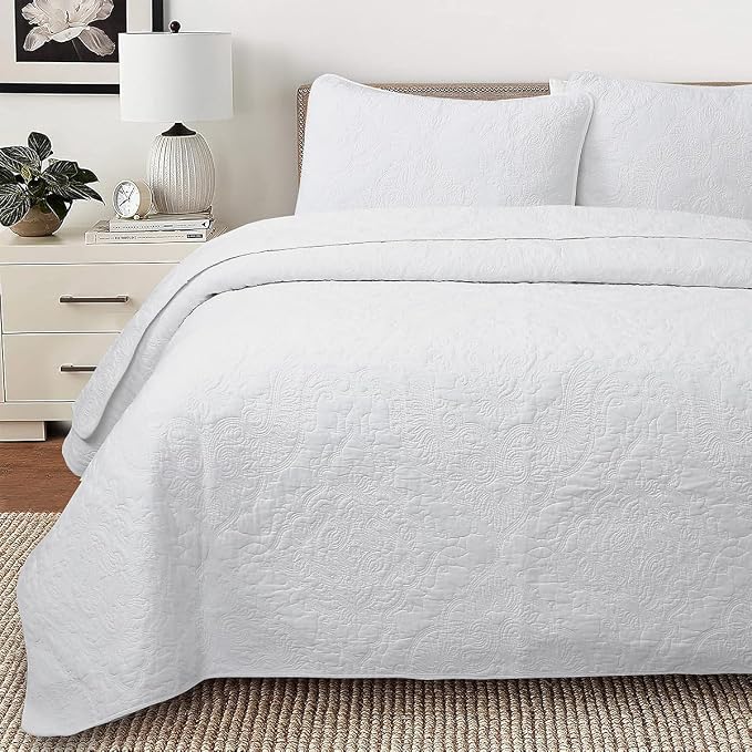Cozy Line Home Fashions Solid White 100% Cotton Quilt Set, Queen | 3-Piece, Textured Damask Stitch Bedspread with King Shams, Quilted, Elegant All Season Hotel Style Bedding