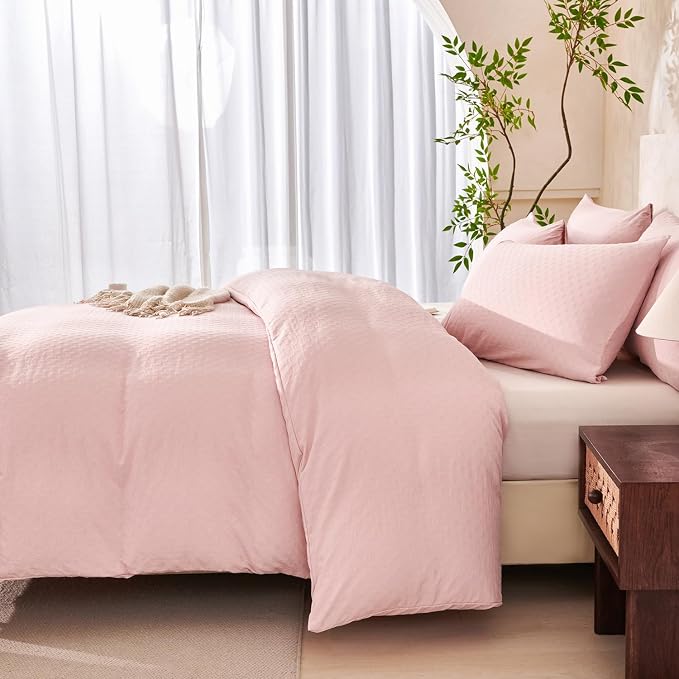 Pink Comforter Set Queen Polka Dot Soft Luxury Washed Microfiber Jacquard 3 Pieces Bedding Set, Pink Polka Dot Pattern Comforter with 2 Pillowcases Breathable Durable Comfy