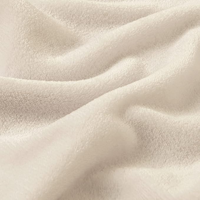 BEDELITE Fleece Blanket Soft Plush Twin Size Blanket Beige 60"x80" | Ultra Soft Fleece, Plush Microfiber, Lightweight Warmth, All Season Comfort, Fade Resistant, Machine Washable, Couch Sofa Bed