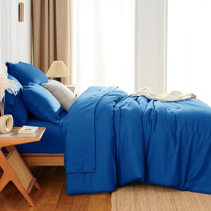HIMEET Queen Comforter Set, 7-Piece Point-Quilted Bed in a Bag Classic Blue | OEKO-TEX Certified, Lightweight 240 GSM Comforter, Flat Sheet, 14-Inch Deep-Pocket Fitted Sheet, Pillowcases & Shams