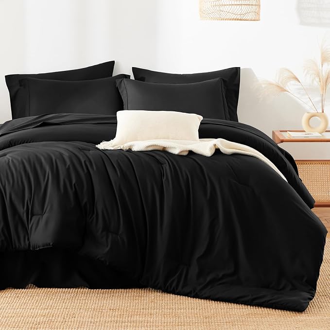 HIMEET California King Comforter Set, 7-Piece Point-Quilted, Black | OEKO-TEX Certified, Lightweight 240 GSM Comforter, Flat Sheet, 14-Inch Deep-Pocket Fitted Sheet, Pillowcases & Shams