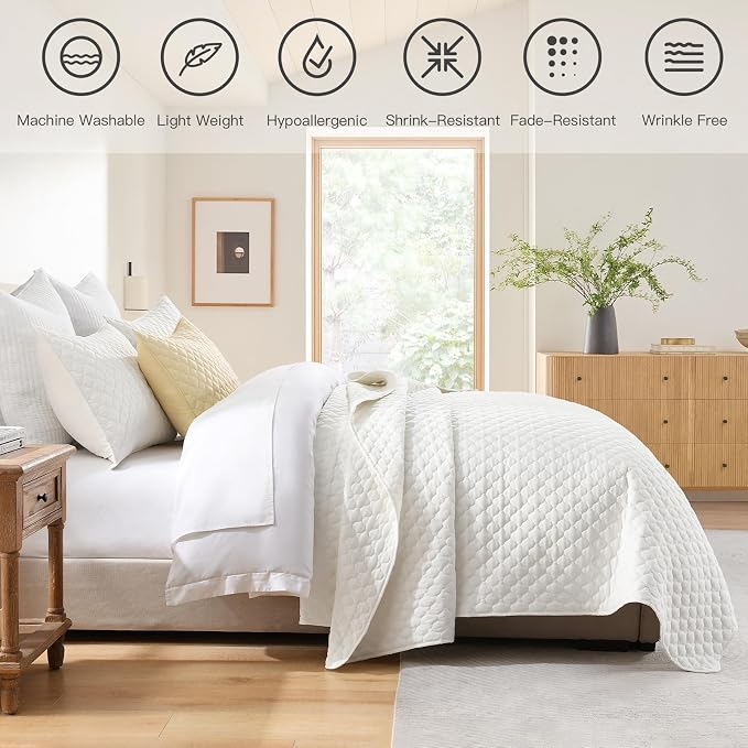 HORIMOTE HOME Cream Quilt King Size, Lightweight Quilt for Summer Ultra-Soft Microfiber Modern Style Quilted Clouds Pattern Bedspread Quit Set 3 Pieces (1 Quilt and 2 Pillow Shams)