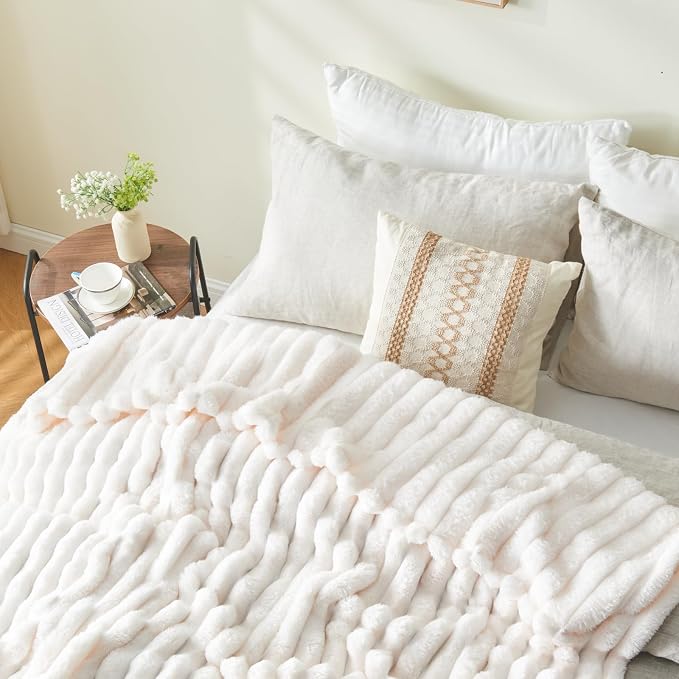 NEWCOSPLAY Fleece Ribbed Cozy Queen Blanket for Couch, Ivory, 90"x90" | Premium Silky Flannel Blanket, Soft Lightweight Fluffy Throw Blanket for Bed Sofa Decor, Gift for All Season Use