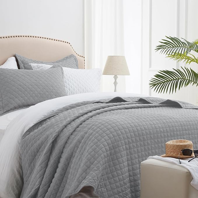 SunStyle Home Twin Quilt Set, Lightweight Bedding Bedspreads,Light Grey | Soft Coverlet With 2 Pillow Shams,Morden Style Quilts for All Season, Suitable for Bed,Couch,Bedroom,Guest Room,68"X86"