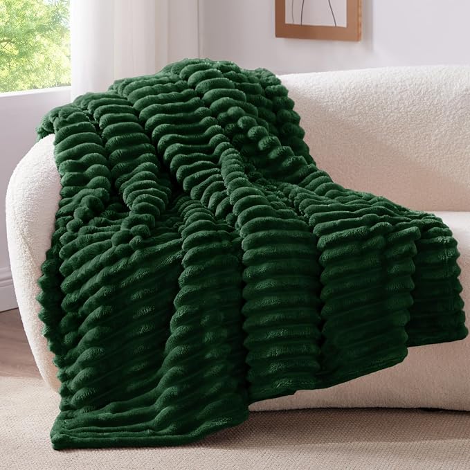 BEDELITE Ribbed Twin Blanket for Couch & Bed, Forest Green, 60"x80" | Ultra-Soft Plush Fleece, Cozy, Warm Yet Lightweight, Ribbed Texture, Home Decor, Machine Washable, Giftable, All-Season Use