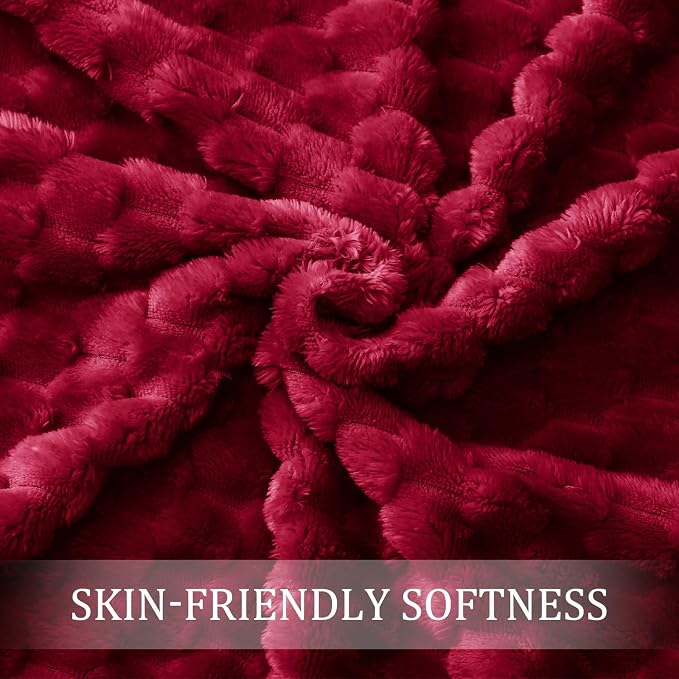 Exclusivo Mezcla 3D Fleece Twin Size Blanket for Bed, Deep Red | Extra Soft Fuzzy Plush Lightweight Bed Blankets, Cozy Fluffy Decorative Blankets for All Seasons, 90x66 Inches