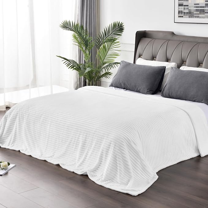BEDELITE 3D Ribbed Jacquard White King Size Blankets for Bed, 108x90 Inch | Soft Warm Decorative Fluffy Blanket, Cozy Fuzzy Lightweight Plush Fleece Throw Blankets for Bed, Room Decor, Gift for Women