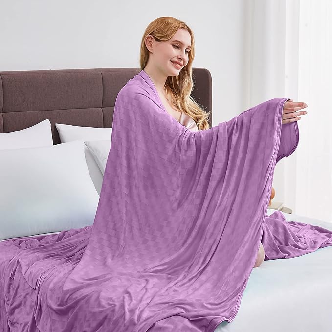 Topcee Cooling Blanket, Summer Cooling Blankets for Hot Sleepers, Arc-Chill Q-Max>0.5 Cool Fiber, Oeko-TEX 100% Certified, Soft, Breathable, Double-Side Bed Throw,Keep Cool for Adults Kids 90"x90"