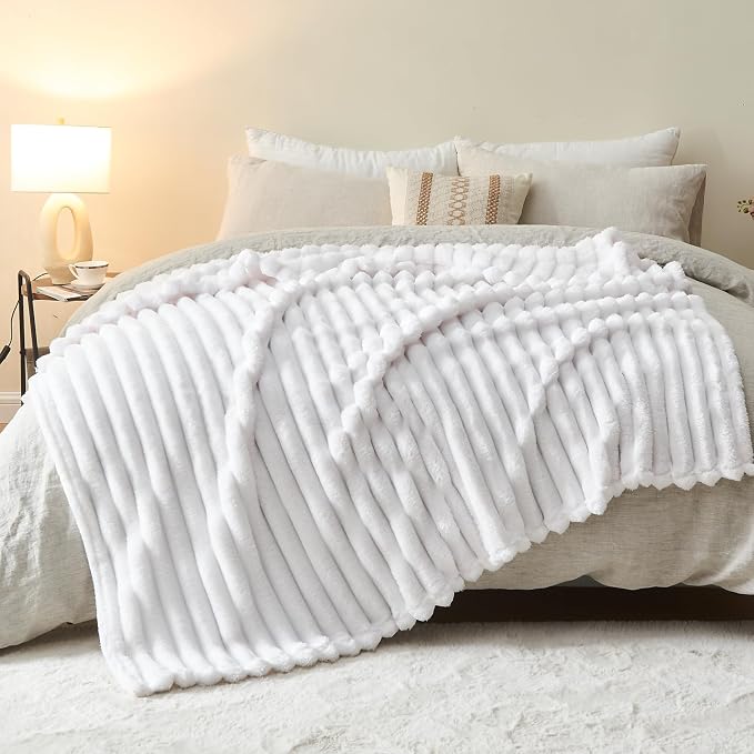 NEWCOSPLAY Fleece Ribbed Cozy Twin Blanket for Couch, White, 60"x80" | Premium Silky Flannel Blanket, Soft Lightweight Fluffy Throw Blanket for Bed Sofa Decor, Gift for All Season Use