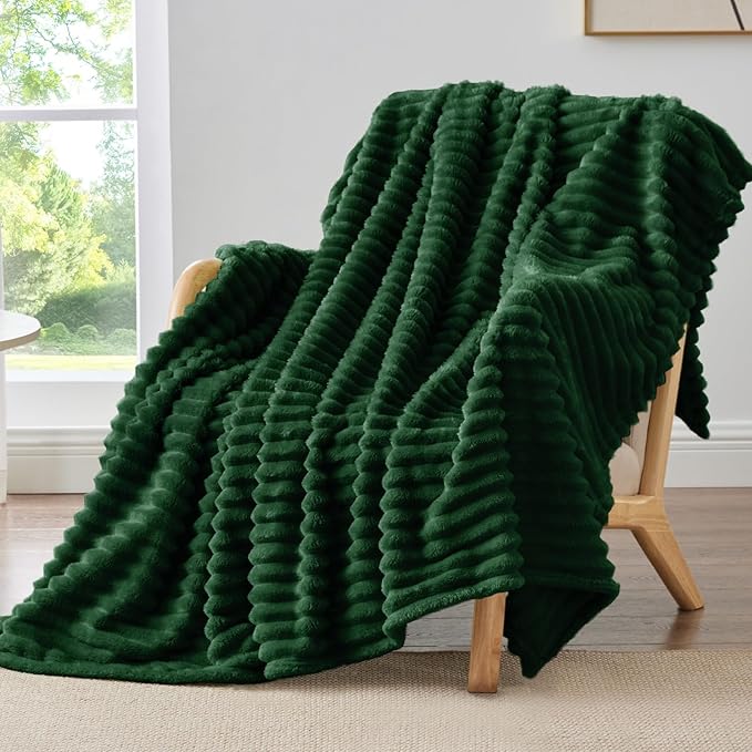 BEDELITE Ribbed Twin Blanket for Couch & Bed, Forest Green, 60"x80" | Ultra-Soft Plush Fleece, Cozy, Warm Yet Lightweight, Ribbed Texture, Home Decor, Machine Washable, Giftable, All-Season Use