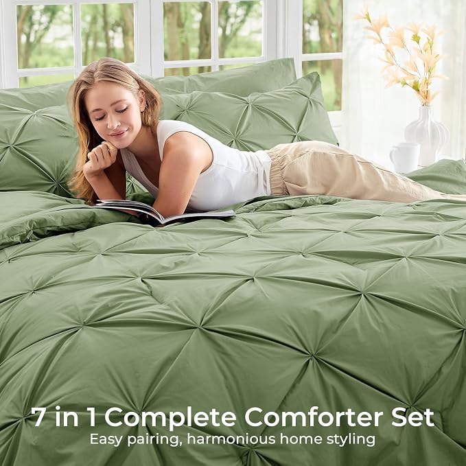 Sasttie Full Size Comforter Set, 7-Piece Bed in a Bag Double, Pintuck Bedding Set for All Season, Includes Comforter, Flat Sheet, Fitted Sheet, Pillowcases and Pillowshams, Pale Green