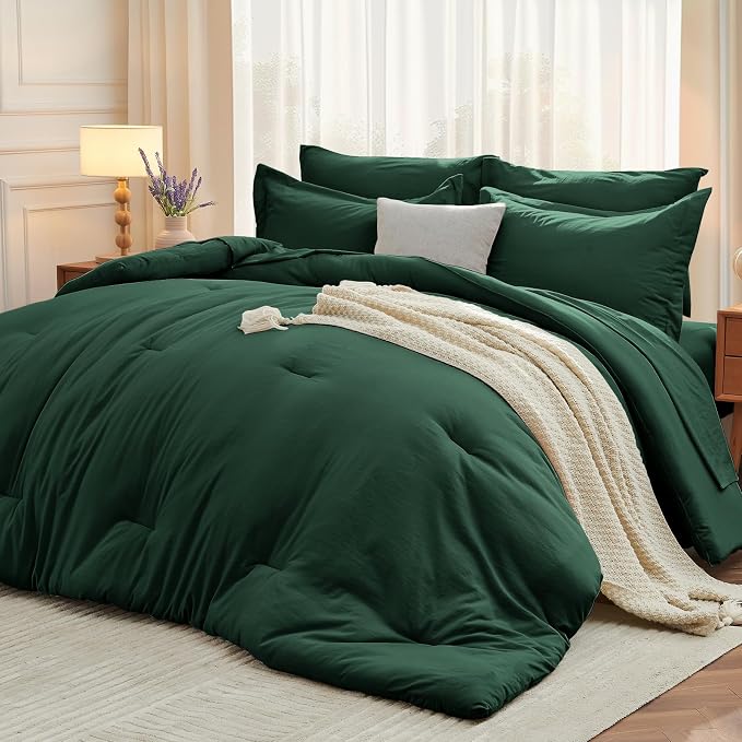 7 Pieces Queen Comforter Set, Soft Bed in a Bag Queen Size, All Season Bedding Set with Comforter, Flat Sheet, Fitted Sheet, Pillowcases & Shams, Dark Emerald Green