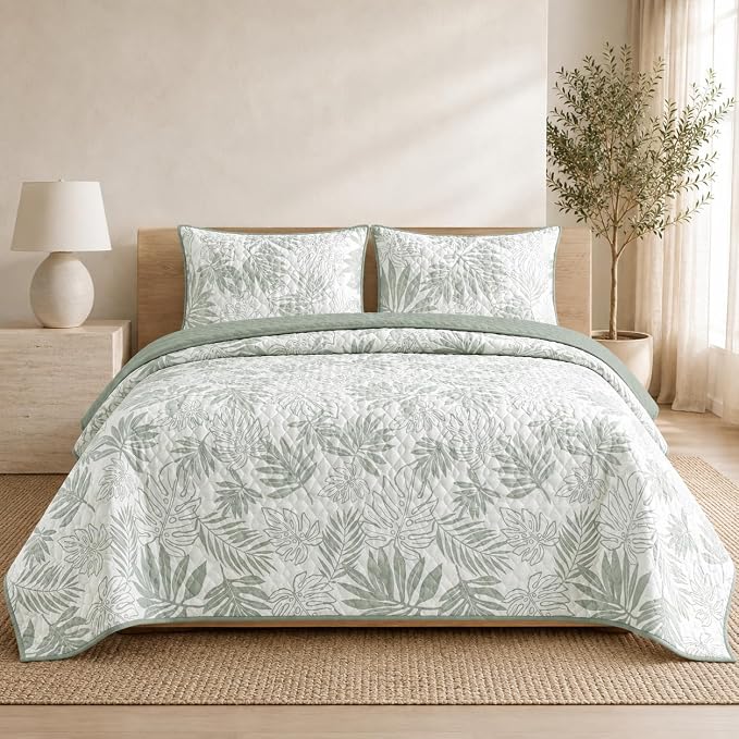 BLOOMHAVEN King Quilt Set-3 Pieces Soft Bedding Floral Reversible Coverlet | All Seasons Lightweight Quilts Queen Size for Bed, Breathable Vintage Bedspread with Shams, Green Leaf