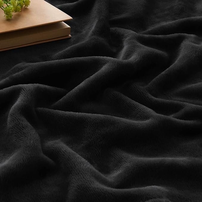 BEDELITE Fleece Blanket Soft Plush Twin Size Blanket Black 60"x80" | Ultra Soft Fleece, Plush Microfiber, Lightweight Warmth, All Season Comfort, Fade Resistant, Machine Washable, Couch Sofa Bed