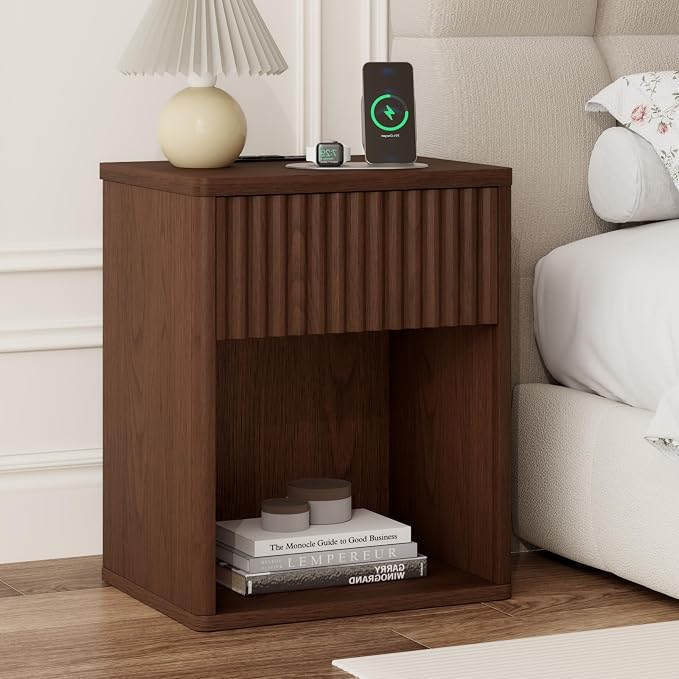 Fluted Nightstands Set of 2 w/Charging Station, Wooden End Table Bed Side Table with Curved Drawer, Mid Century Modern Fluted Night Stand with Rounded Edge for Bedroom, Living Room Sofa, Walnut