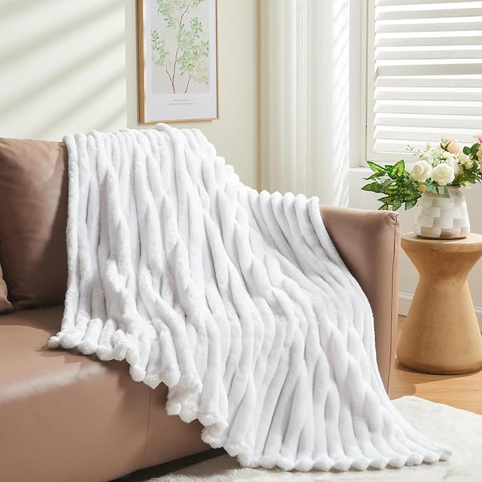 NEWCOSPLAY Fleece Ribbed Cozy Twin Blanket for Couch, White, 60"x80" | Premium Silky Flannel Blanket, Soft Lightweight Fluffy Throw Blanket for Bed Sofa Decor, Gift for All Season Use