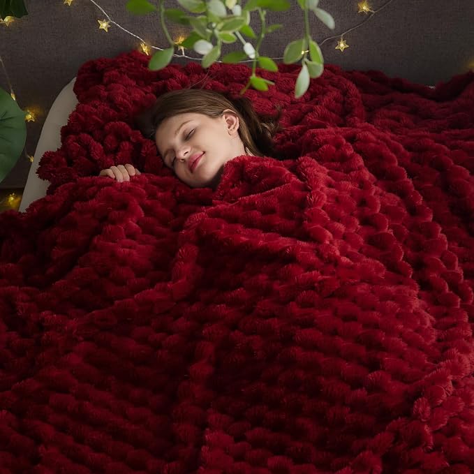 NEWCOSPLAY Fleece Clouds Cozy Queen Blanket for Couch, Red, 90"x90" | Premium Silky Flannel Blanket, Soft Lightweight Fluffy Throw Blanket for Bed Sofa Decor, Gift for All Season Use